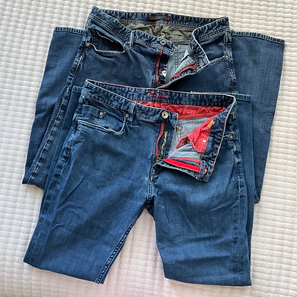 Robert Graham Jeans 2 pairs